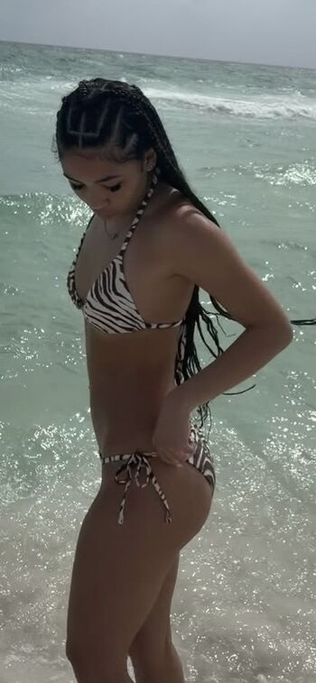 Full leaked Makenzie private onlyfans photo