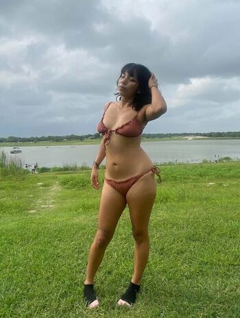 Full leaked Makeoutradio private onlyfans photo