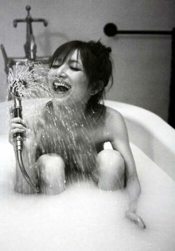 Full leaked Maki goto page private onlyfans photo