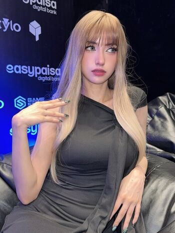 Full leaked Makimaxsan private onlyfans photo