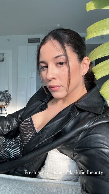 Full leaked Maleni cruz page private onlyfans photo