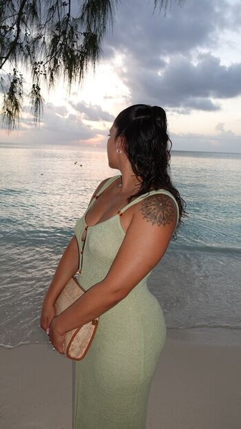 Full leaked Maleni cruz private onlyfans photo