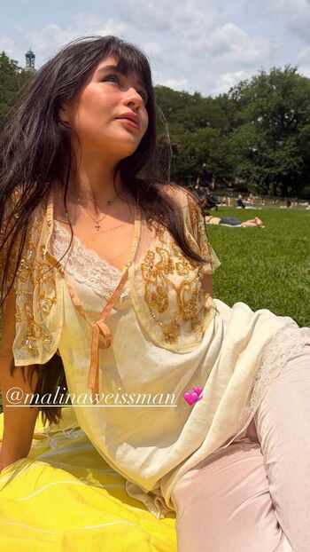 Full leaked Malina weissman private onlyfans photo
