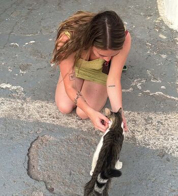 Full leaked Mallory malone page private onlyfans photo