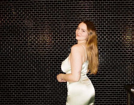 Full leaked Mallory malone page private onlyfans photo