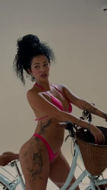 Full leaked Malu trevejo  page private onlyfans photo