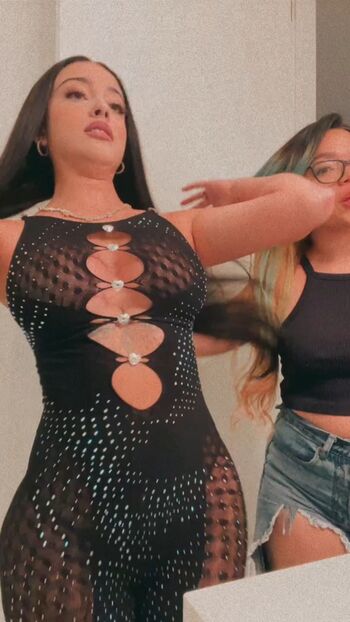Full leaked Malu trevejo page private onlyfans photo