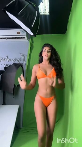 Full leaked Mannat khanna private onlyfans photo