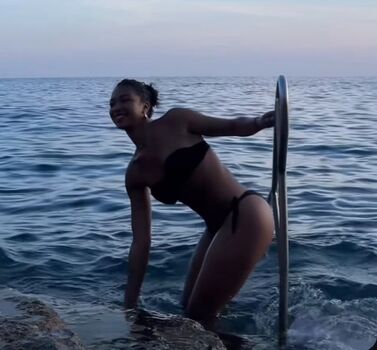 Full leaked Manon bresch private onlyfans photo