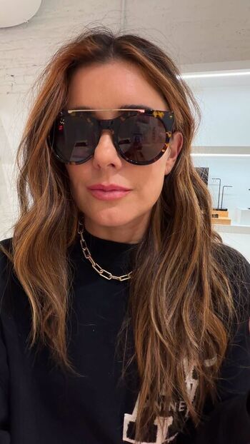 Full leaked Manon mathews private onlyfans photo
