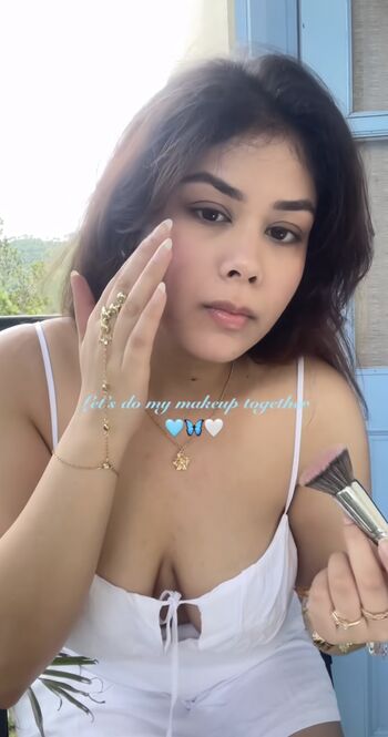 Full leaked Mansi dasila private onlyfans photo