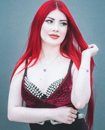 Full leaked Manuela mont private onlyfans photo