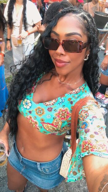 Full leaked Manuzinha private onlyfans photo