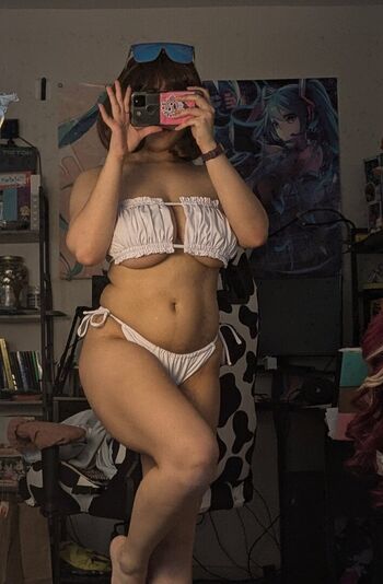 Full leaked Marciemoomoo private onlyfans photo