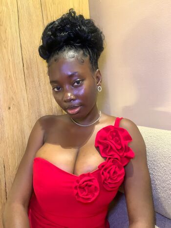 Full leaked Mareiah uramaria private onlyfans photo