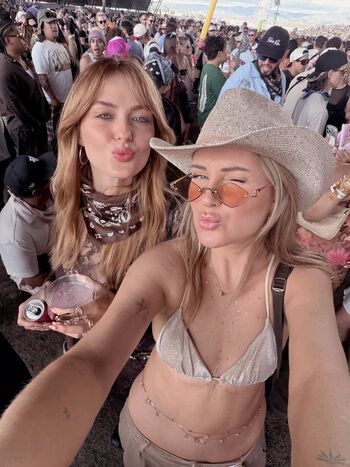 Full leaked Maren wolf private onlyfans photo