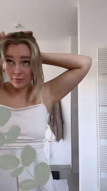 Full leaked Maren wolf private onlyfans photo