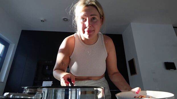Full leaked Maren wolf private onlyfans photo