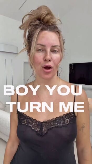 Full leaked Maren wolf page private onlyfans photo