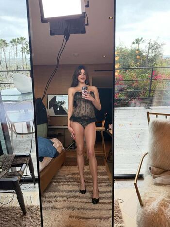 Full leaked Margaret qualley page private onlyfans photo