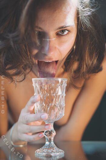 Full leaked Maria sudus page private onlyfans photo