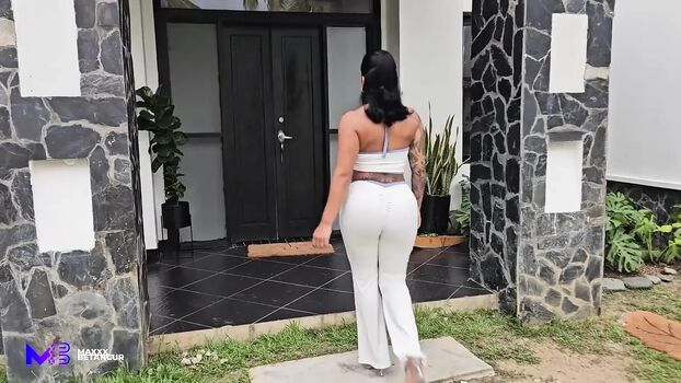 Full leaked Marianaalpha private onlyfans photo