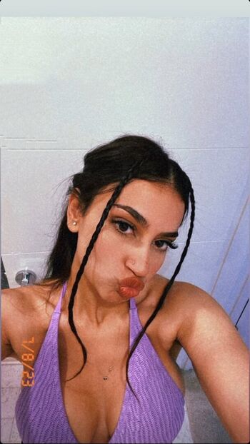 Full leaked Mariazakhary private onlyfans photo