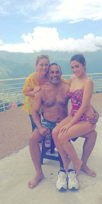 Maricel Freire Hotwife