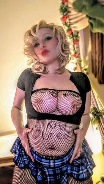 Full leaked Marie green page private onlyfans photo