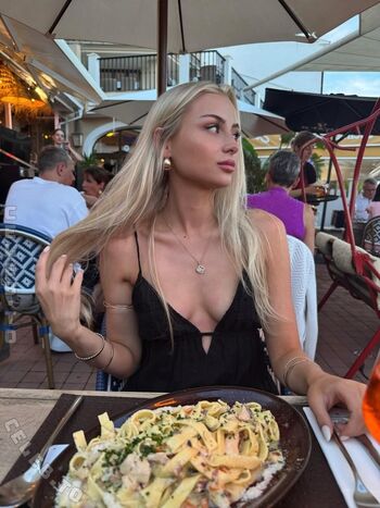 Full leaked Mariedetter private onlyfans photo