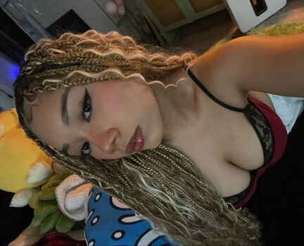 Full leaked Mariiiisel private onlyfans photo