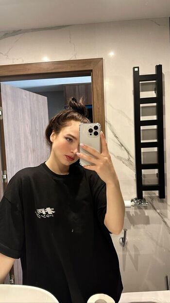 Full leaked Maripsis private onlyfans photo