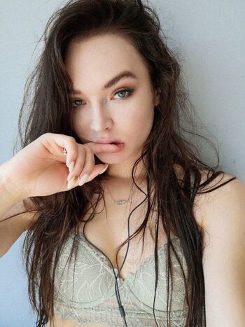 Full leaked Maripsis private onlyfans photo