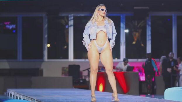 Full leaked Marissa dubois private onlyfans photo