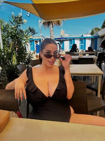 Full leaked Martina de dea private onlyfans photo