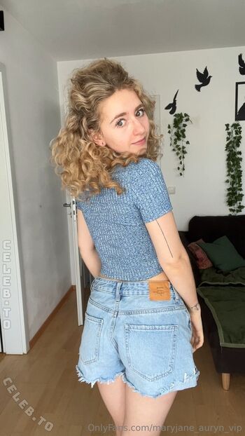 MaryjaneAuryn