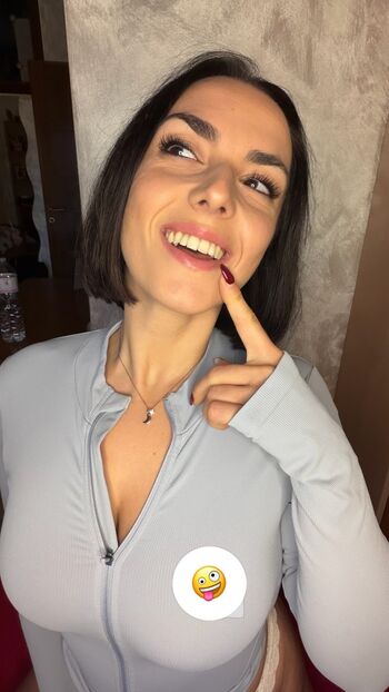 Full leaked Marynency bonaventura page private onlyfans photo