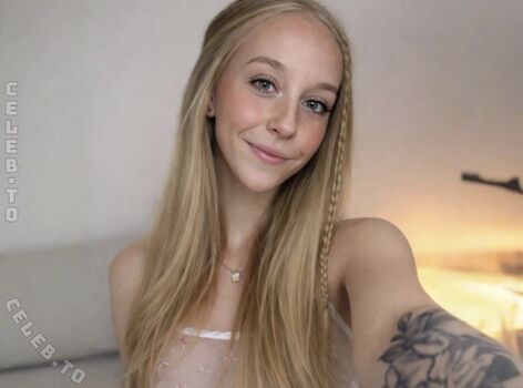 Full leaked Maskenfrau private onlyfans photo