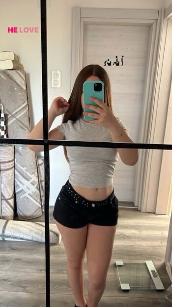 Full leaked Matea mileska private onlyfans photo