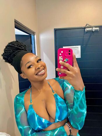 Full leaked Matshidiso private onlyfans photo