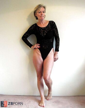 Full leaked Mature amateur private onlyfans photo