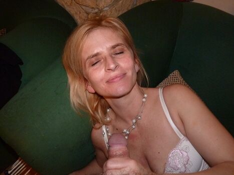 Full leaked Mature women page private onlyfans photo