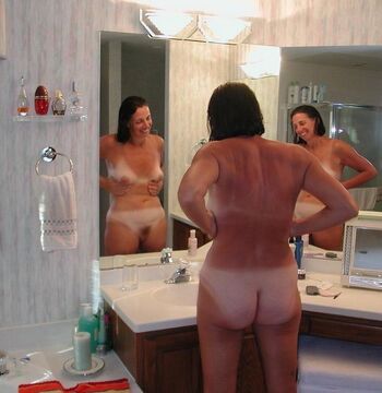 Full leaked Mature women private onlyfans photo