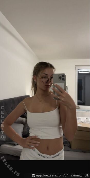Full leaked Maxima mclk  page private onlyfans photo