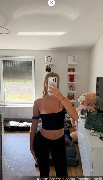 Full leaked Maxima mclk private onlyfans photo