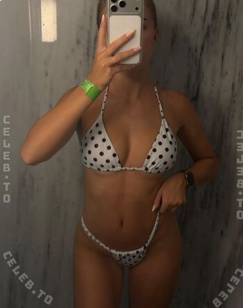 Full leaked Maxima mclk  page private onlyfans photo