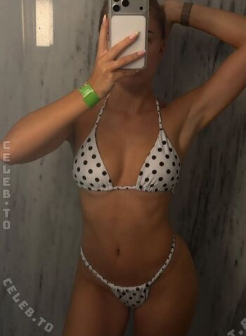 Full leaked Maxima mclk  page private onlyfans photo