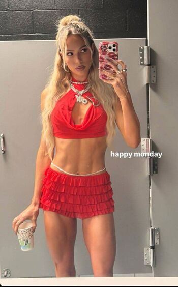 Full leaked Maxxine dupri private onlyfans photo