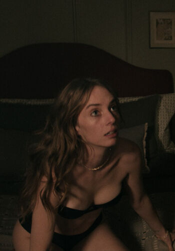 Full leaked Maya hawke private onlyfans photo