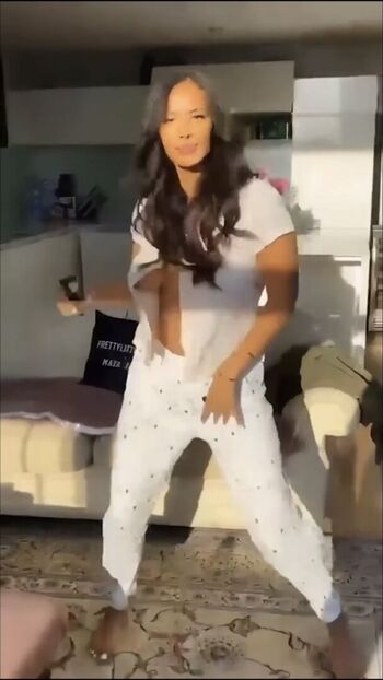 Full leaked Maya jama private onlyfans photo